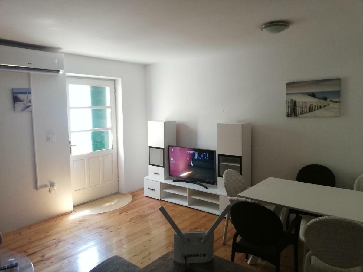 Apartman Marina Krvavica Exterior photo